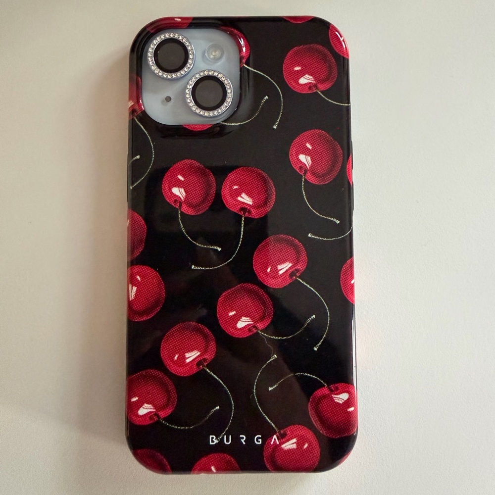 Burga iPhone 15 case